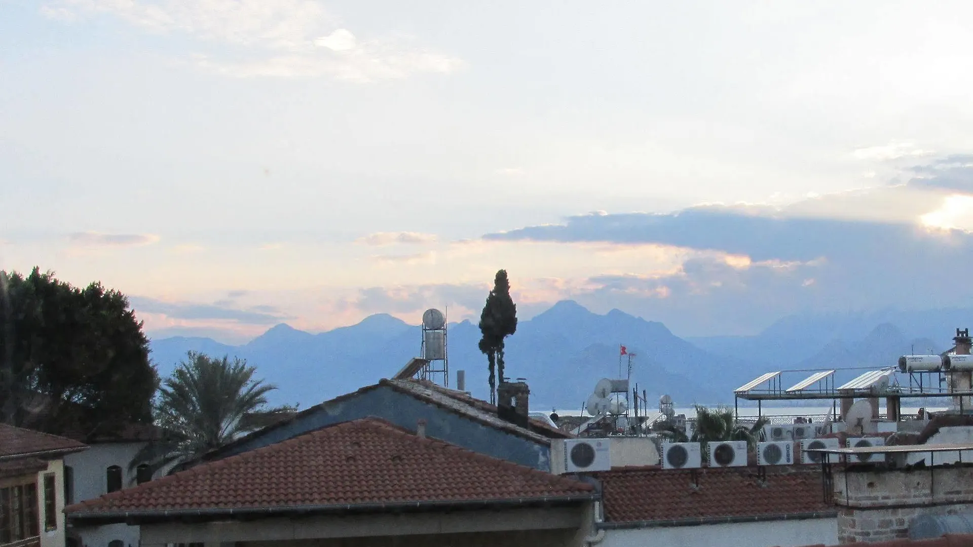 Hotel Sabah Pansiyon Antalya