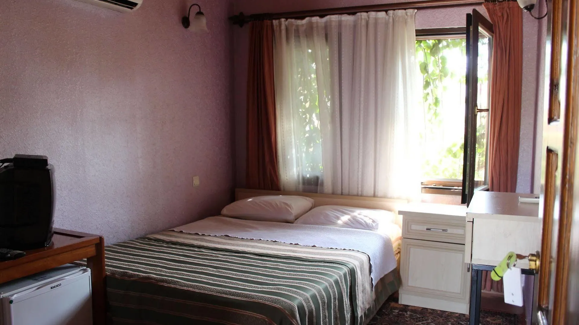 Hotel Sabah Pansiyon Antalya